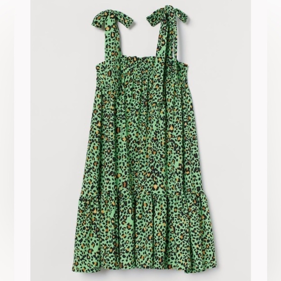 H&M Green Animal Print BabyDoll Dress - Picture 2 of 12